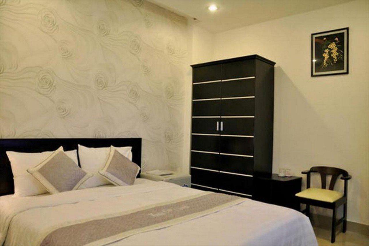 Manh Cuong Hotel ダナン市 エクステリア 写真