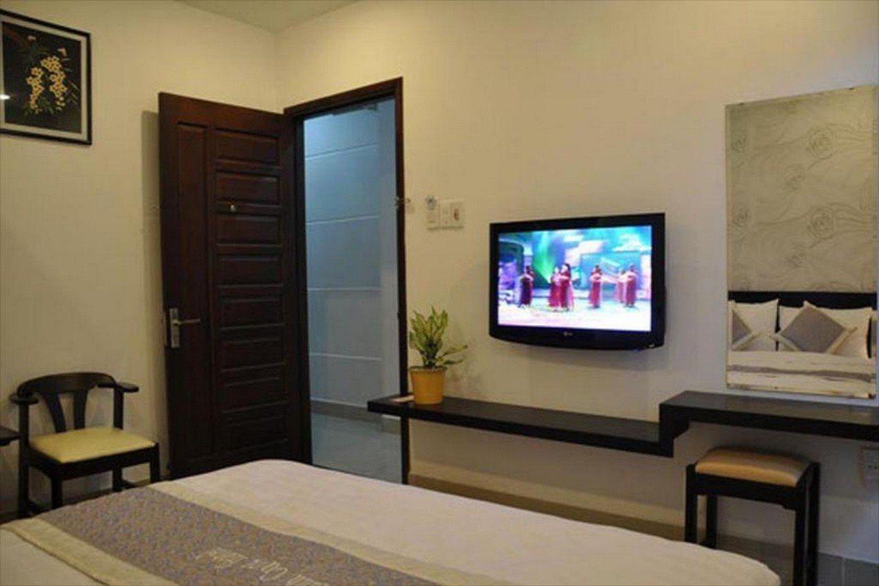 Manh Cuong Hotel ダナン市 エクステリア 写真